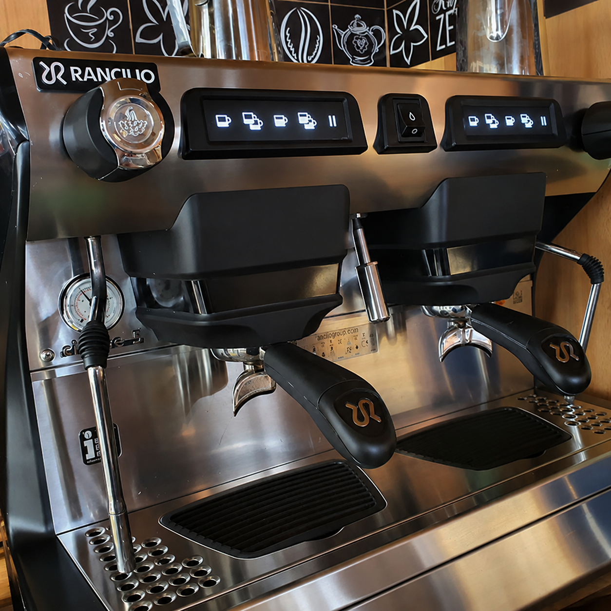 Kaffeemaschine im Bistro