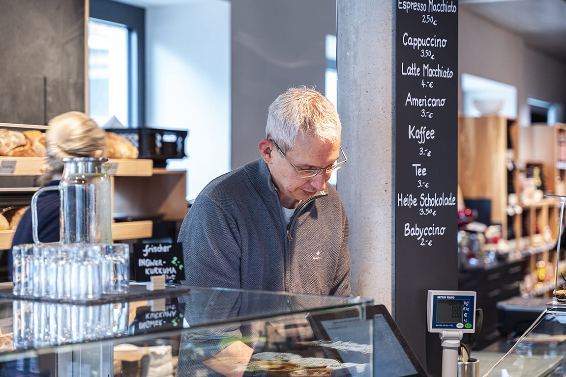 Martin aus dem Bioladen-Team