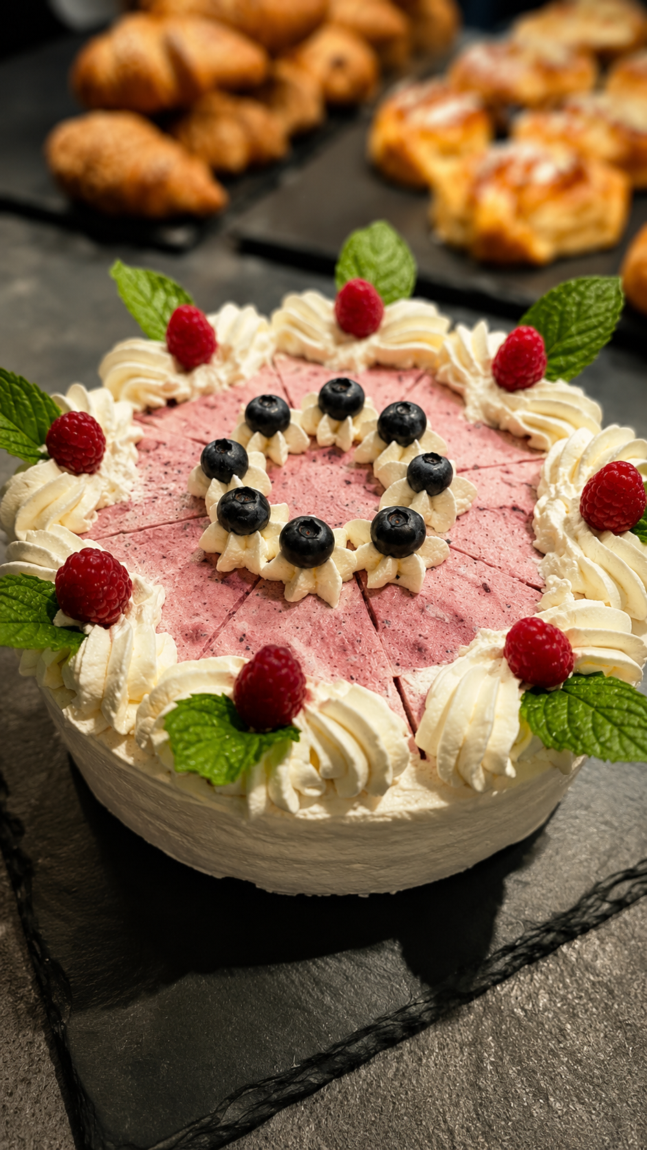 Hausgemachte Beerentorte